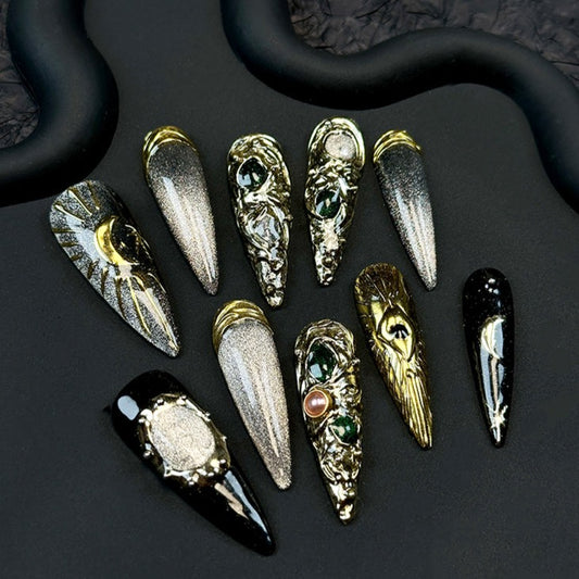 Regal Opulence | Black & Gold | Press On Nails